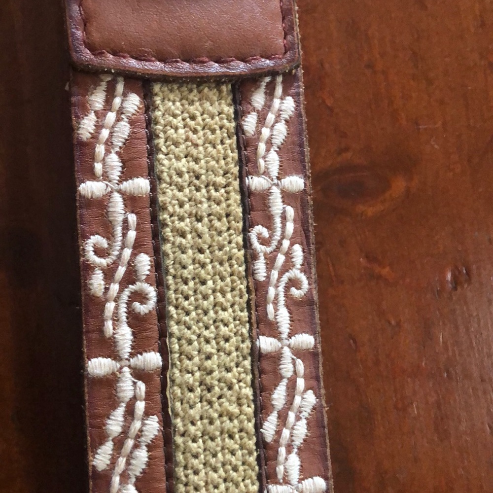 Belt - Picture 2 of 5